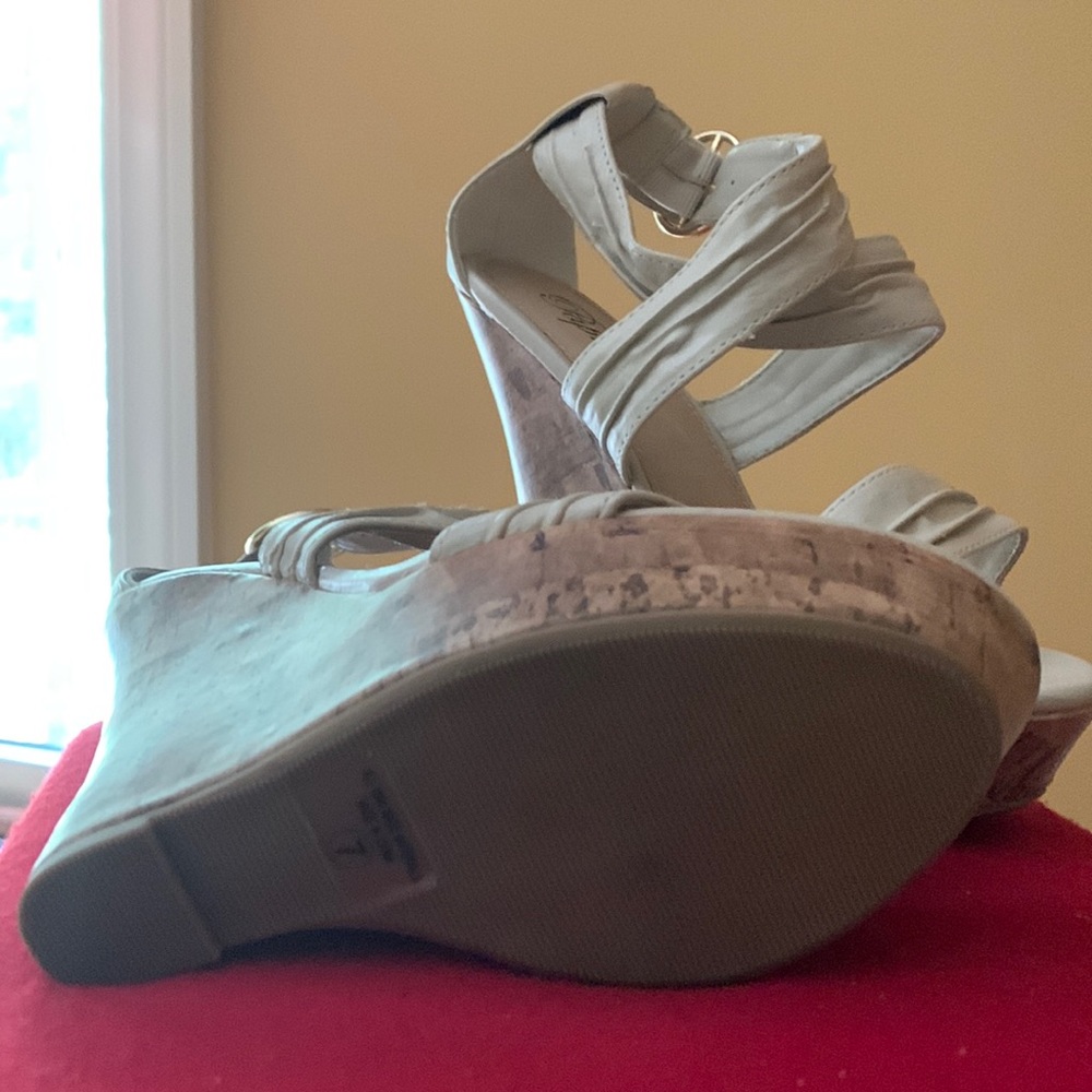 Wedges - Picture 3 of 3